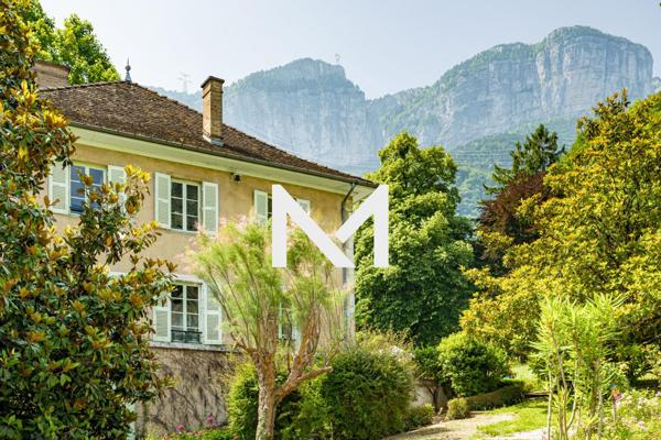 MAISON DE MAITRE AVEC PARC - NOYAREY | Premium Immobilier