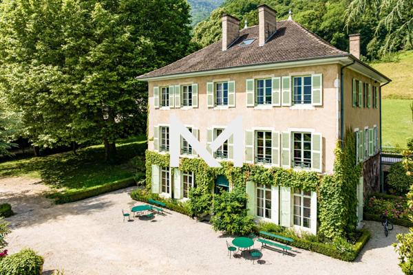 MAISON DE MAITRE AVEC PARC - NOYAREY | Premium Immobilier