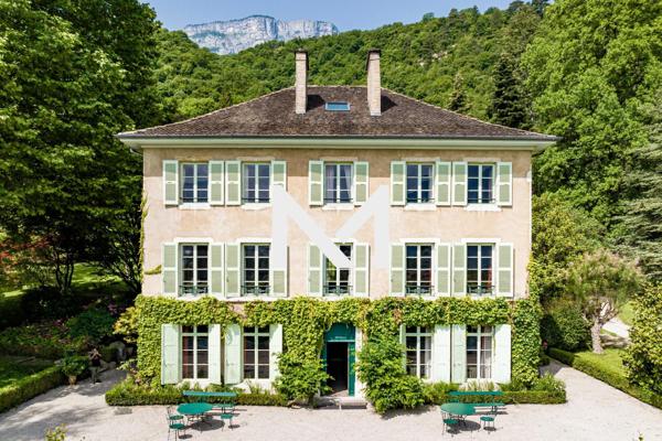 MAISON DE MAITRE AVEC PARC - NOYAREY | Premium Immobilier