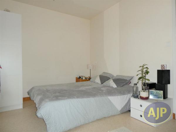 Location appartement Plumelec : 460 € - AJP Immobilier Plumelec