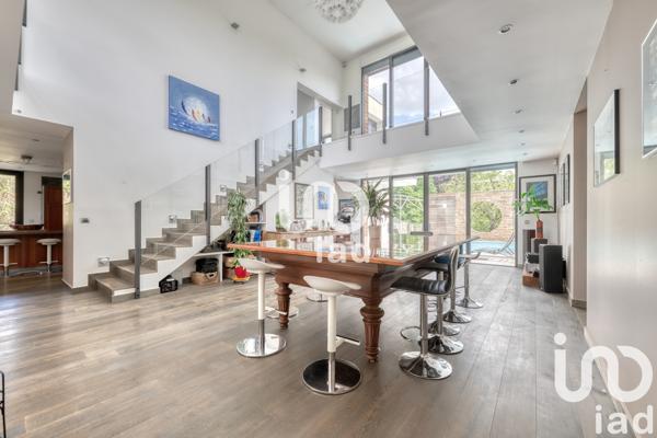 Maison à vendre 9 pièces 343 m² Lagny-sur-Marne