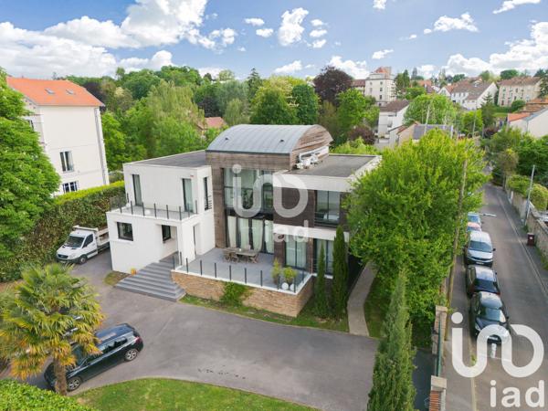 Maison à vendre 9 pièces 343 m² Lagny-sur-Marne