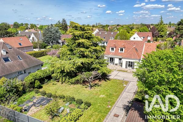 Maison à vendre 6 pièces 142 m² Croissy-sur-Seine