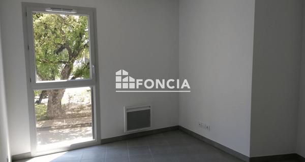 Location Appartement 2 pièces 42.74 m² - Le Luc 83340