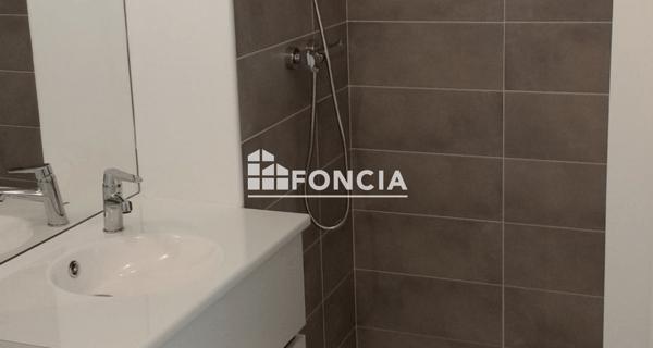 Location Appartement 2 pièces 42.74 m² - Le Luc 83340