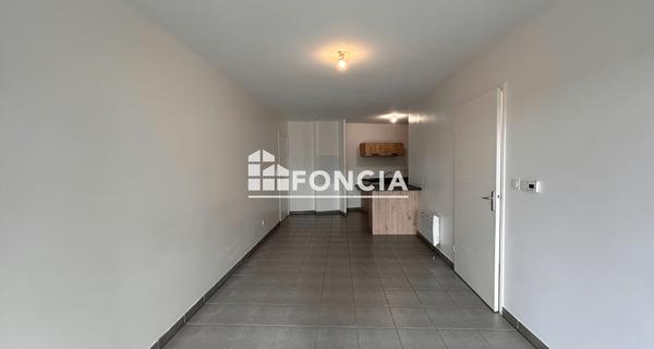 Location Appartement 2 pièces 42.74 m² - Le Luc 83340