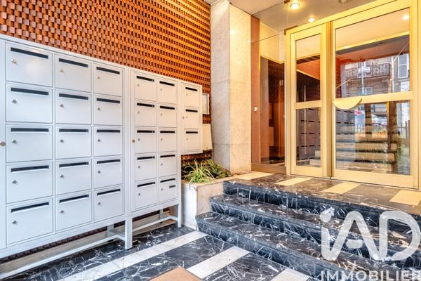 Appartement à vendre 3 pièces 62,15 m² Paris 9