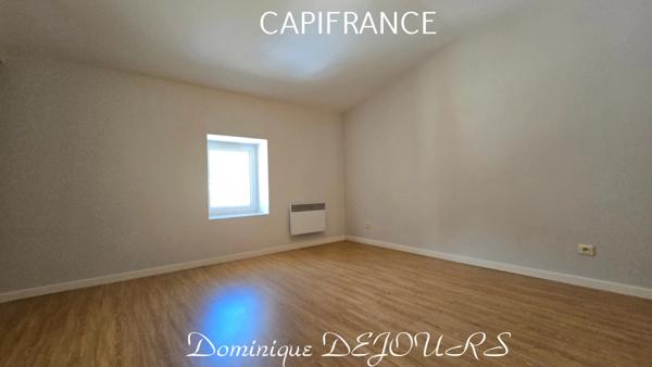 SAINT FORTUNAT SUR EYRIEUX (07), IMMEUBLE, 2 APPARTEMENTS avec terrasses.