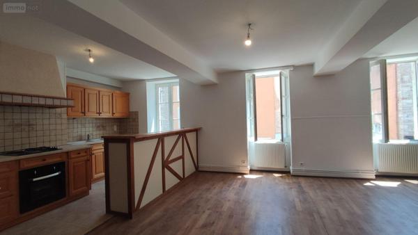 Immeuble à vendre à Tournus en Saône-et-Loire (71700), ref : 71022/175