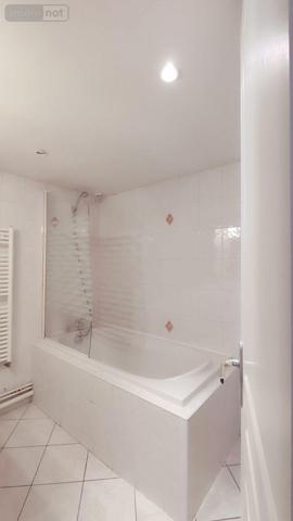 Immeuble à vendre à Tournus en Saône-et-Loire (71700), ref : 71022/175