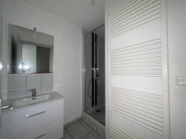 Appartement à louer 4 pièces 73.71m²