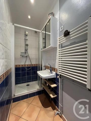 Maison à vendre  6 pièces - 127,09 m 2   MAUREPAS  - 78