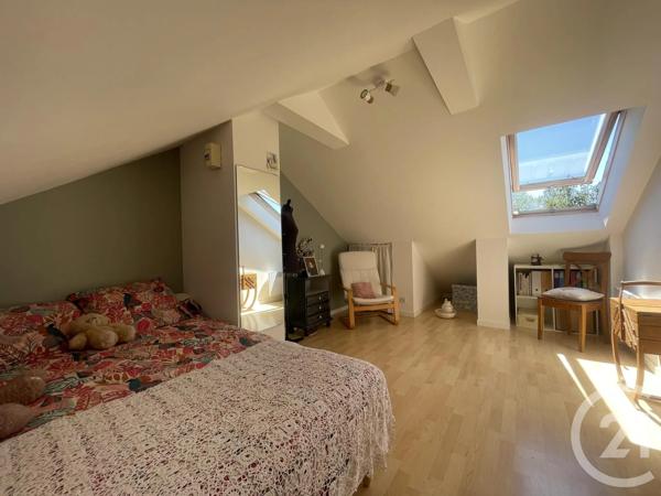 Maison à vendre  6 pièces - 127,09 m 2   MAUREPAS  - 78