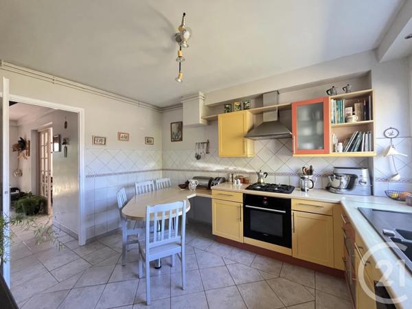 Maison à vendre  6 pièces - 127,09 m 2   MAUREPAS  - 78