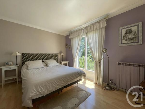 Maison à vendre  6 pièces - 127,09 m 2   MAUREPAS  - 78