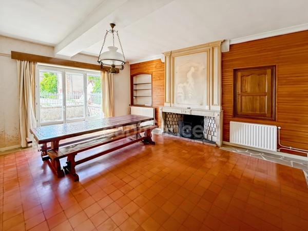 Maison à vendre 6 pièces  (71)