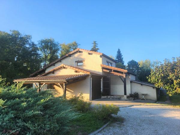 Belle Maison avec jardin arboré au calme - A LAUZERTE (82110)