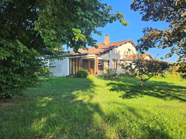 Belle Maison avec jardin arboré au calme - A LAUZERTE (82110)