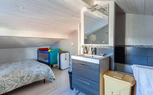 Maison à vendre    4 pièces •  Biscarrosse