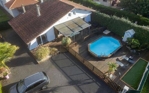 Maison à vendre    4 pièces •  Biscarrosse