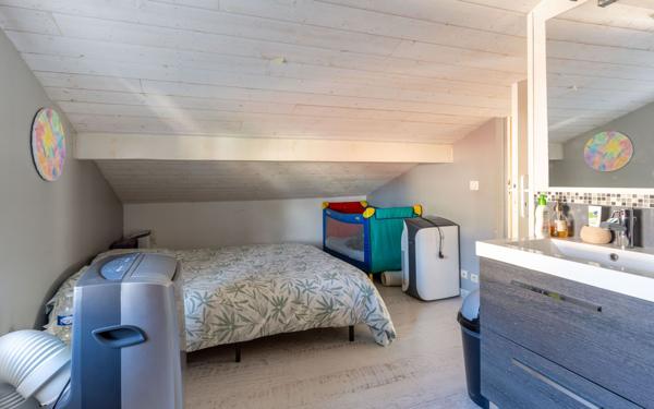 Maison à vendre    4 pièces •  Biscarrosse