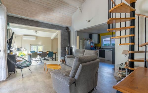 Maison à vendre    4 pièces •  Biscarrosse