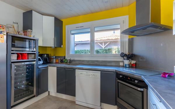 Maison à vendre    4 pièces •  Biscarrosse