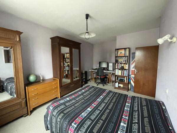 L'Isle-Jourdain (32600) Exclusivité : maison de ville de 95m2, T4 avec terrasse et garage