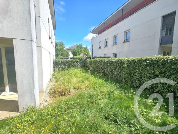 Appartement F3 à vendre  3 pièces - 61,06 m 2   SAVIGNY LE TEMPLE  - 77