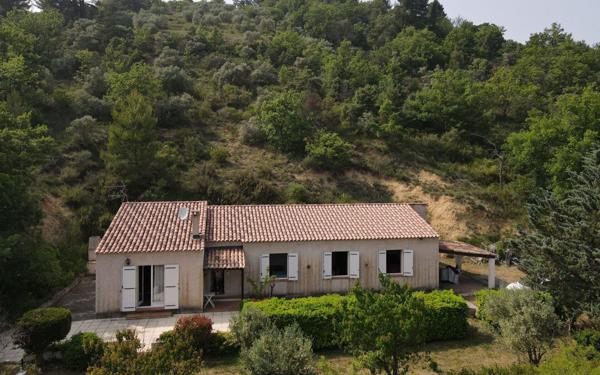 Maison à vendre    4 pièces • 120 m2 Riez