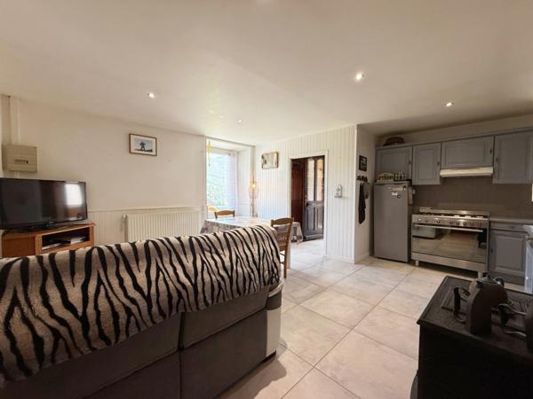 Appartement à vendre 6 pièces AGNIERES EN DEVOLUY (05) avec garage et jardin