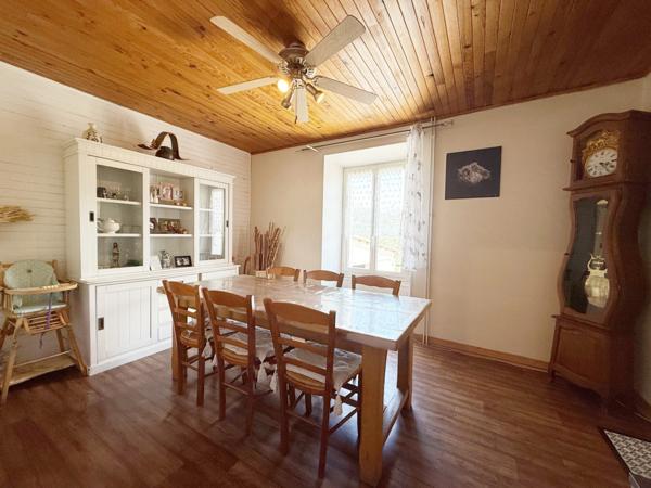 Appartement à vendre 6 pièces AGNIERES EN DEVOLUY (05) avec garage et jardin