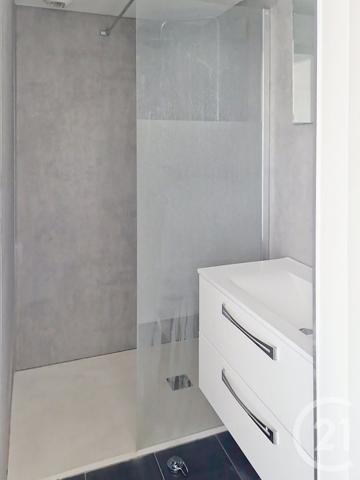 Appartement T5 à vendre  5 pièces - 176,80 m2 COMMERCY - 55