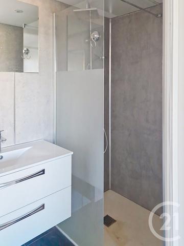 Appartement T5 à vendre  5 pièces - 176,80 m2 COMMERCY - 55