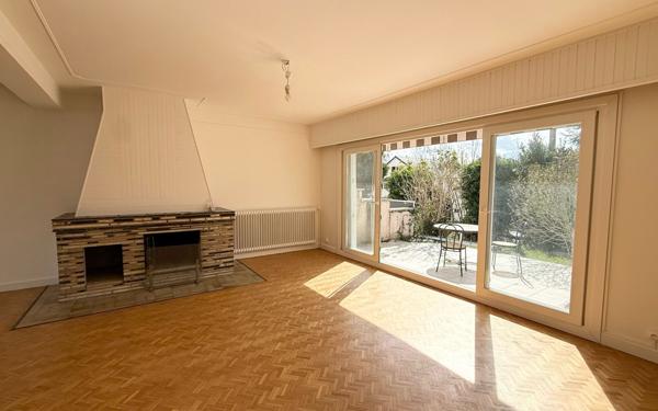 Maison à vendre    3 pièces • 90 m2 Le Plessis-Trévise