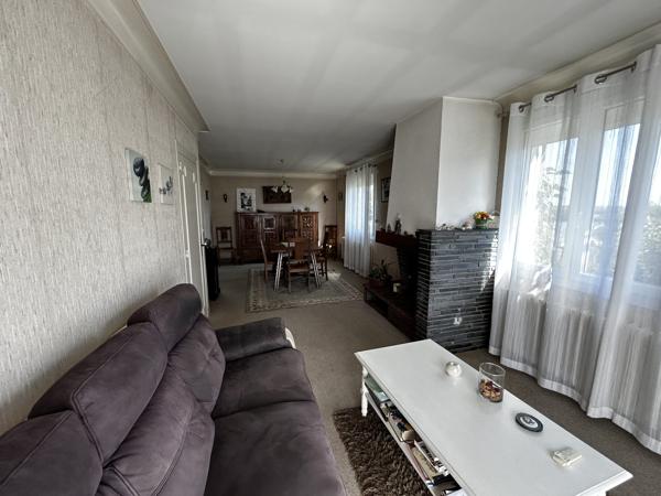 MAISON EN IMPASSE