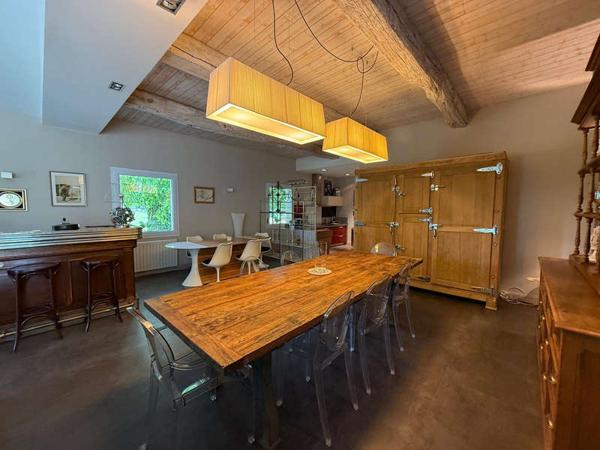 NESMY / Vente Maison 7 Pièces 211 m²