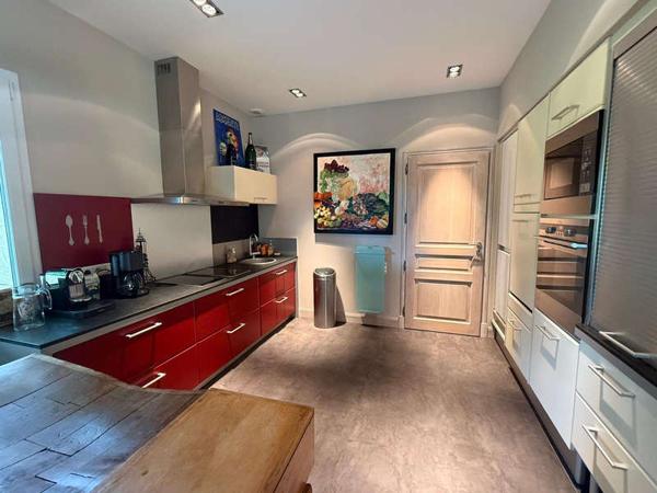 NESMY / Vente Maison 7 Pièces 211 m²