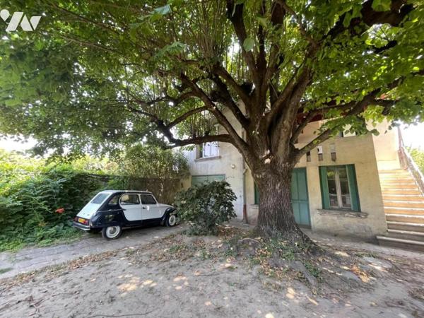 Maison familiale avec piscine et possibilité de deux logements – Quartier recherché