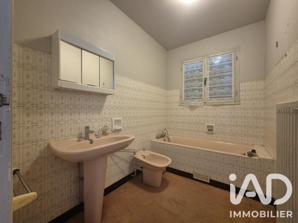 Maison à vendre 5 pièces 92,2 m² Auneau-Bleury-Saint-Symphorien