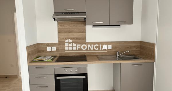 Location Appartement 3 pièces 57.3 m² - Monteux 84170