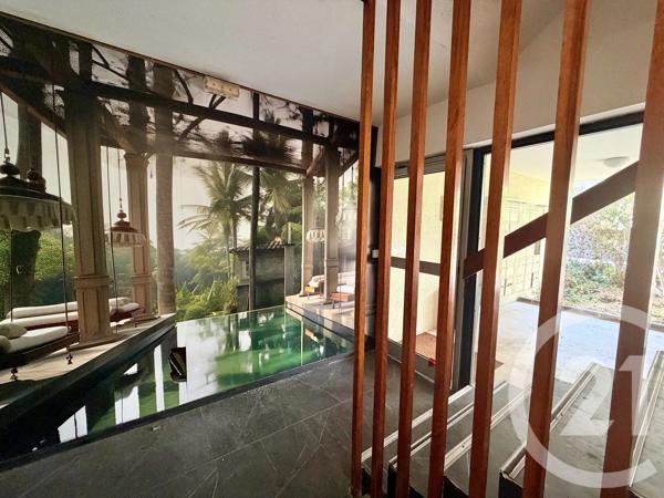 Appartement F3 à vendre  3 pièces - 61 m 2   VILLEMOMBLE  - 93