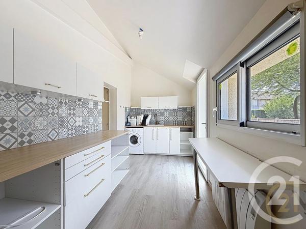 Maison à vendre  4 pièces - 80 m 2   DEVILLE LES ROUEN  - 76