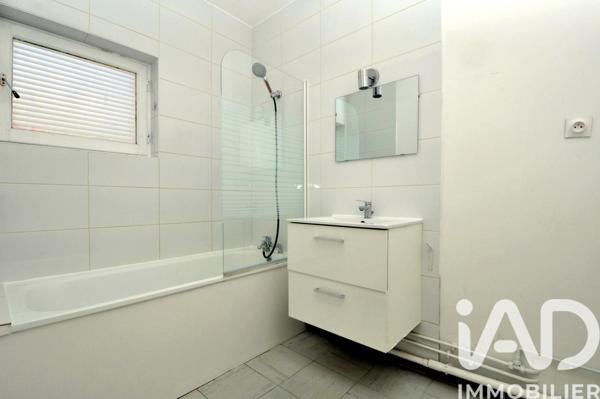 Maison à vendre 4 pièces 68 m² Bruyères-le-Châtel