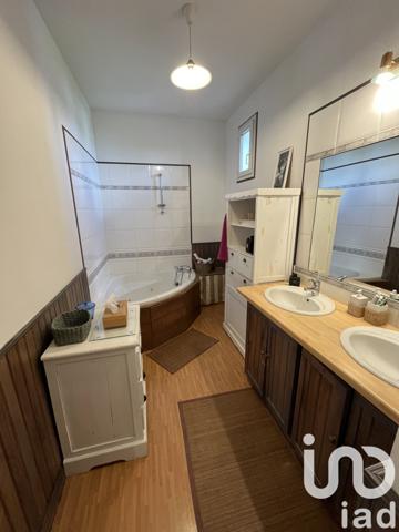 Maison à vendre 7 pièces 215 m² Ambarès-et-Lagrave