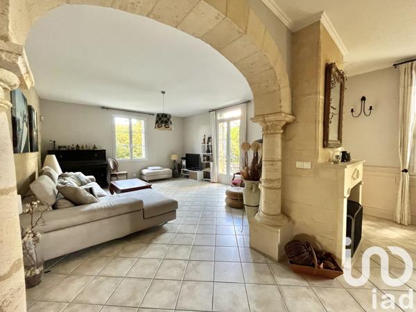 Maison à vendre 7 pièces 215 m² Ambarès-et-Lagrave