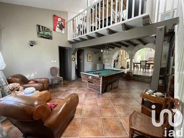 Maison à vendre 7 pièces 215 m² Ambarès-et-Lagrave