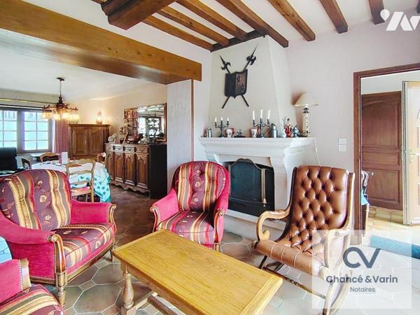 maison ancienne de plain pied