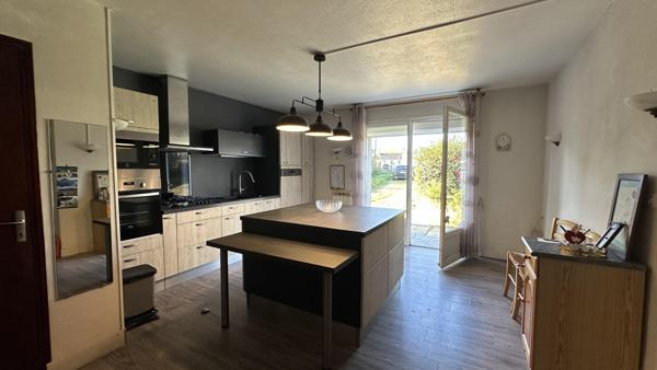 Vente / Maison avec dépendance