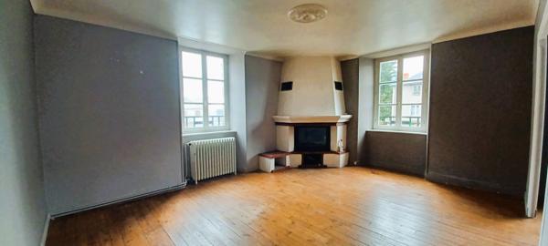 Immeuble 13 pièces - 316 m²